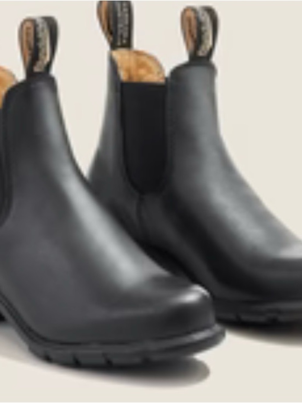 Blundstone Black Chelsea Ankle Boots